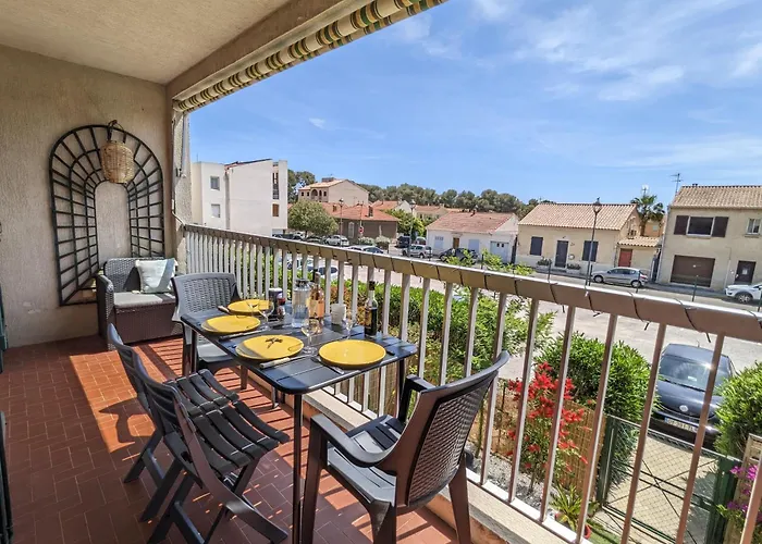 Terrasse Plein Sud - Climatisation - Netflix - Lit Queen Size - 2Min Centre-Ville - 6Min Plages Parking Prive - 56M2 - L\'Olivine - Offre Speciale