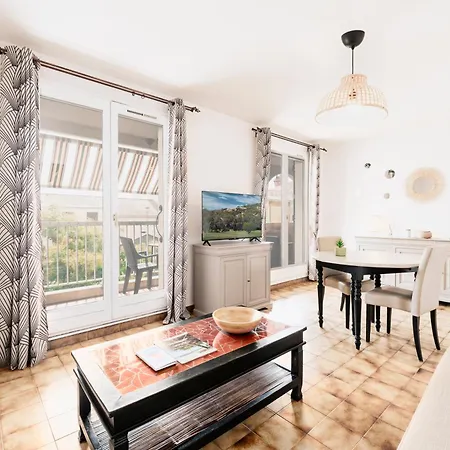 Special Couple & Famille - Lit Queen Size - Netflix - Climatisation - Terrasse Plein Sud - 2 Min Centre-Ville - 6 Min Mer - Parking Prive - Offre Speciale La Londe-les-Maures Exterior photo
