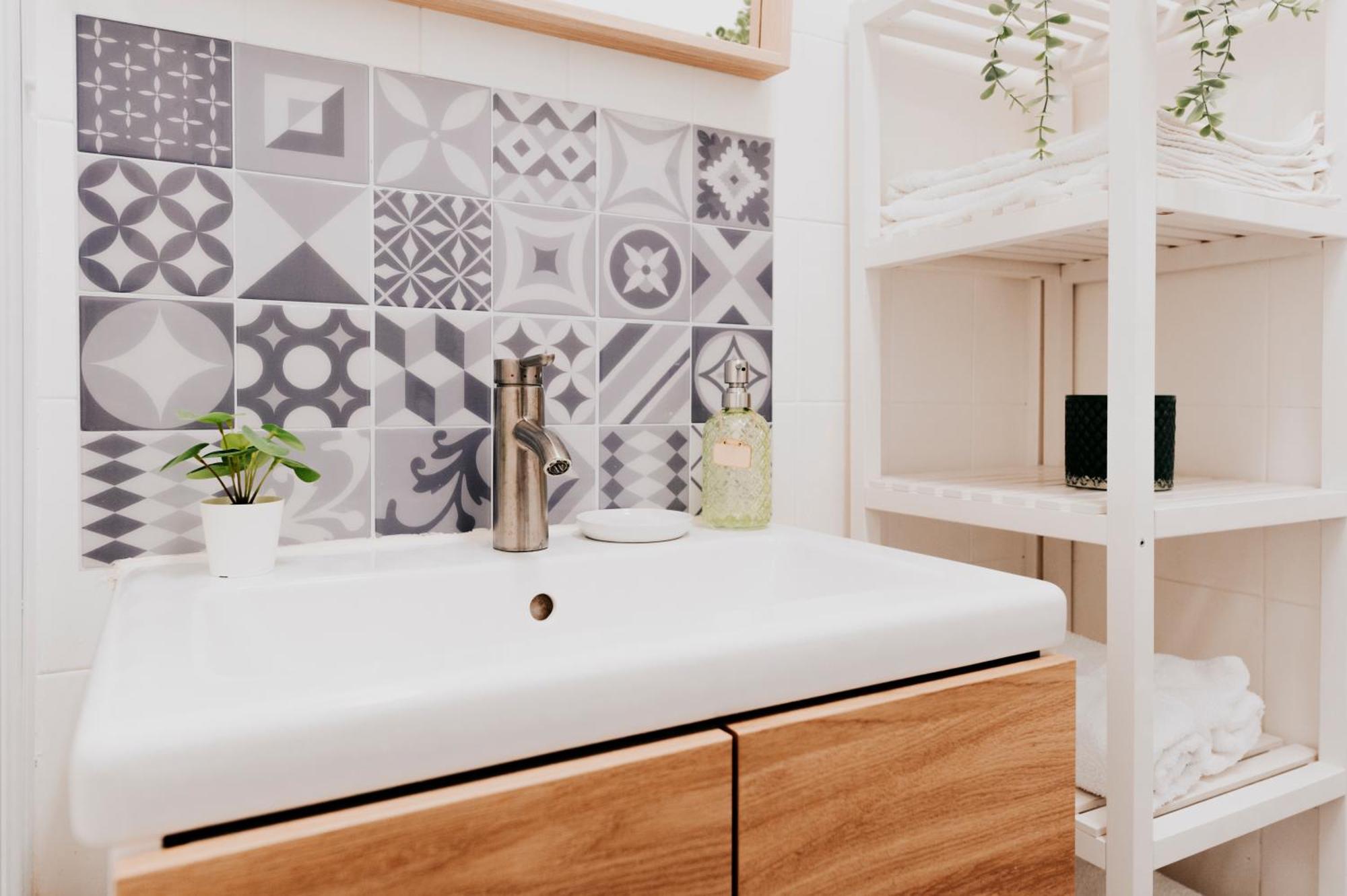 T2 55m2 Climatisé Proche plages Centre ville Appartement *